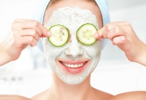 Dưa leo có thể trị thâm mắt không?