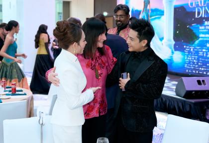 Founder & CEO Nguyễn Ngọc An và Huyền Trang - Khoảnh khắc đáng nhớ bên Chủ tịch Miss World và tân Hoa hậu Thế giới 2026 
