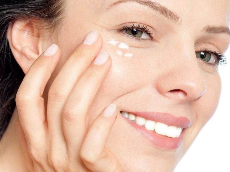 Các cách trị thâm quầng mắt tại nhà đơn giản mà hiệu quả